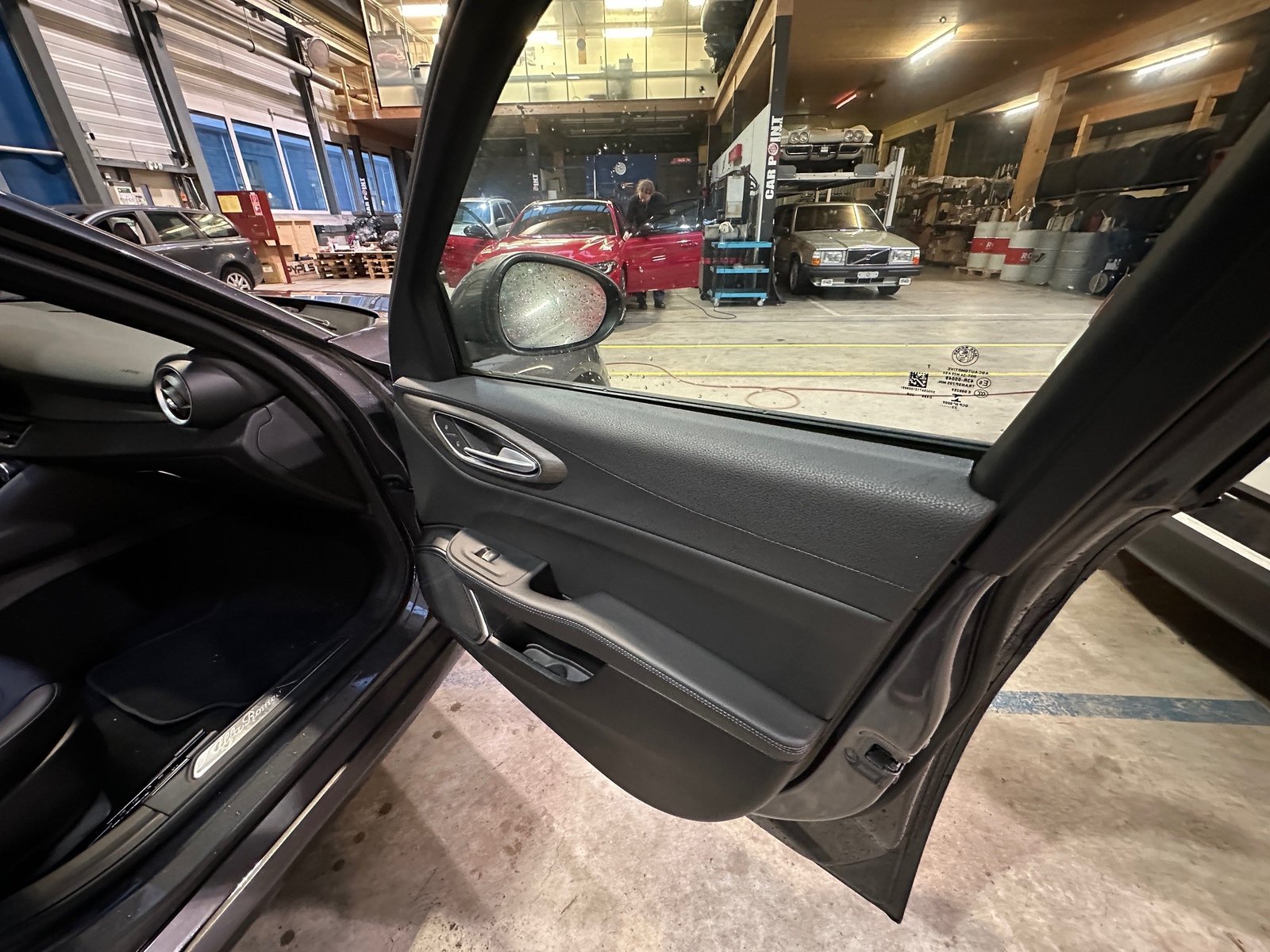 ALFA ROMEO Giulia 2.0 Ti Q4, Essence, Occasion / Utilisé, Automatique - 7