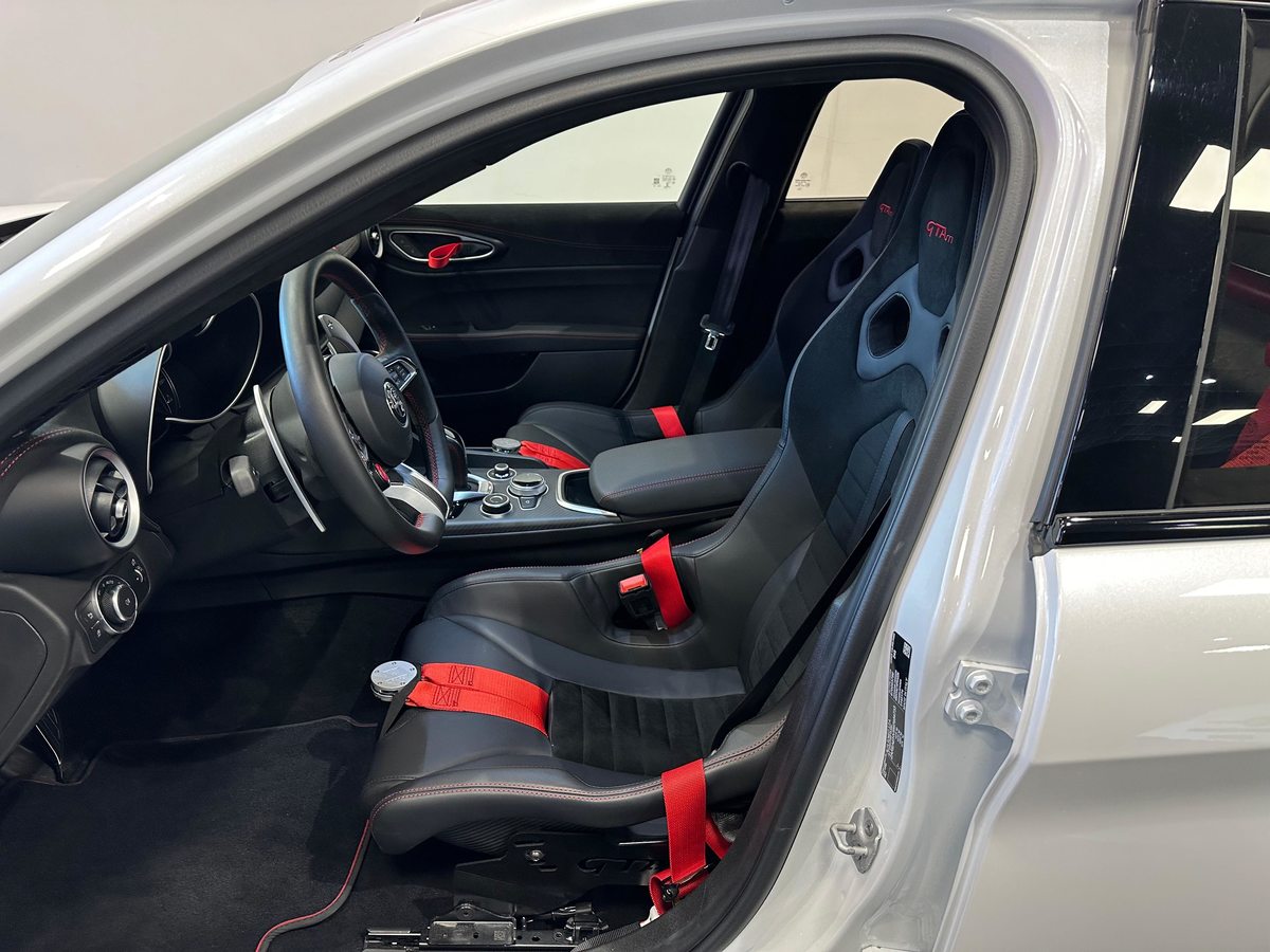 ALFA ROMEO Giulia 2.9 V6 Biturbo GTAm, Essence, Occasion / Utilisé, Automatique - 4