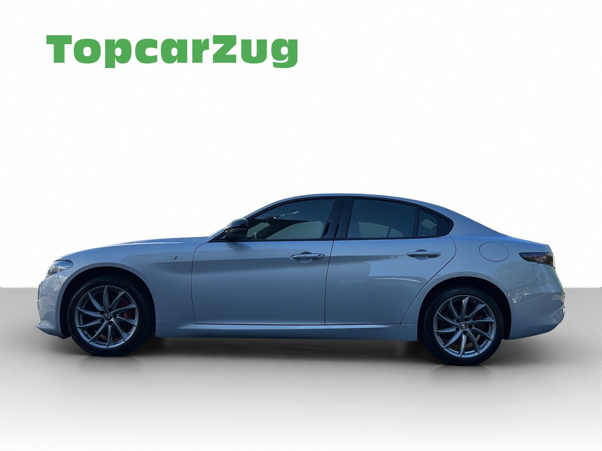 ALFA ROMEO Giulia 2.0 Ti Q4 AT8, Petrol, Second hand / Used, Automatic - 6