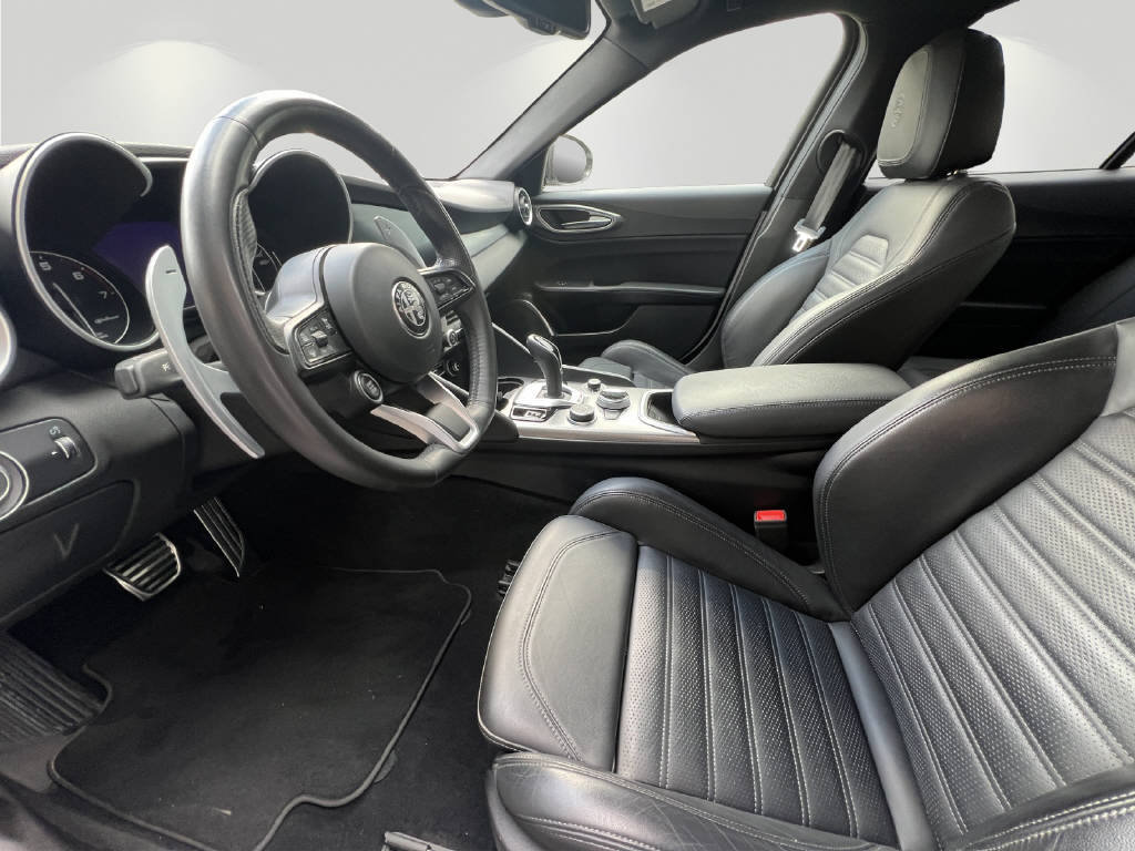 ALFA ROMEO Giulia 2.0 Q4 Veloce, Benzina, Occasioni / Usate, Automatico - 6