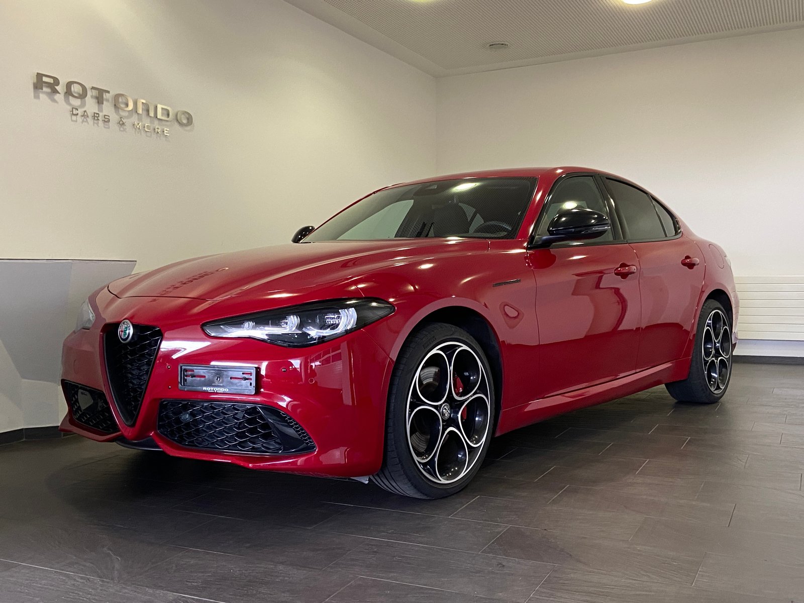 ALFA ROMEO Giulia 2.0 Competizione Q4 AT8