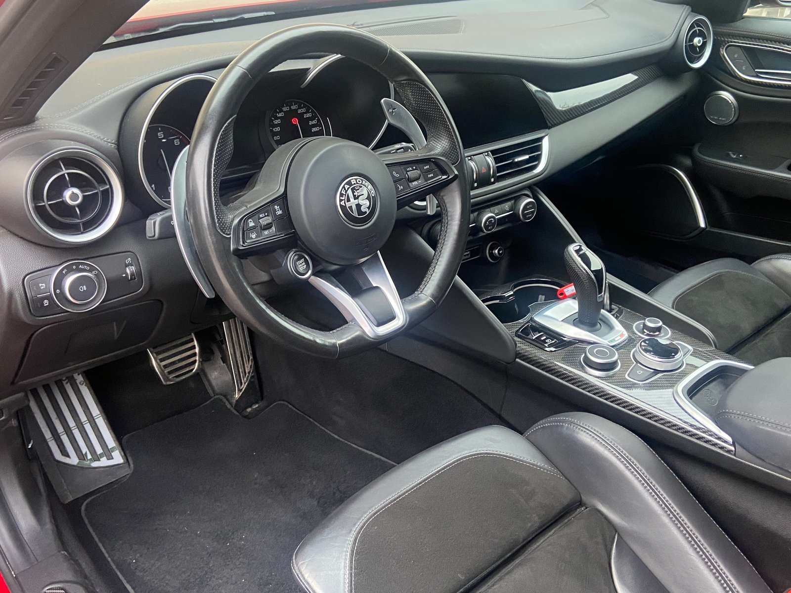 ALFA ROMEO Giulia 2.0 Veloce TI Carbon Q4 Automatic, Benzina, Occasioni / Usate, Automatico - 4