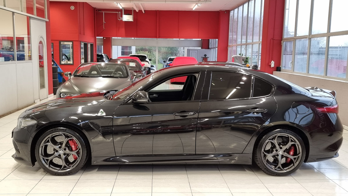 ALFA ROMEO Giulia 2.9 V6 Biturbo Quadrifoglio, Benzina, Occasioni / Usate, Manuale - 3