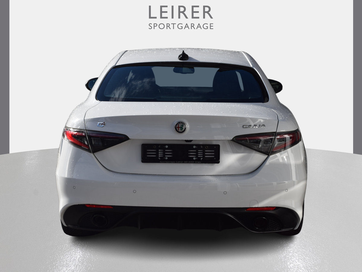 ALFA ROMEO Giulia 2.0 Sprint Edition Q4 AT8, Petrol, Second hand / Used, Automatic - 4