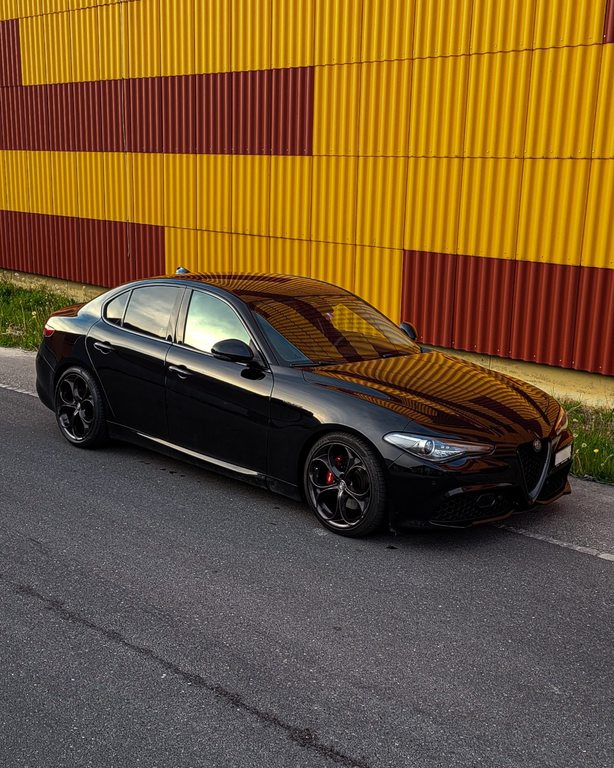 ALFA ROMEO Giulia 2.0 Q4 Veloce, Benzina, Occasioni / Usate, Automatico - 2