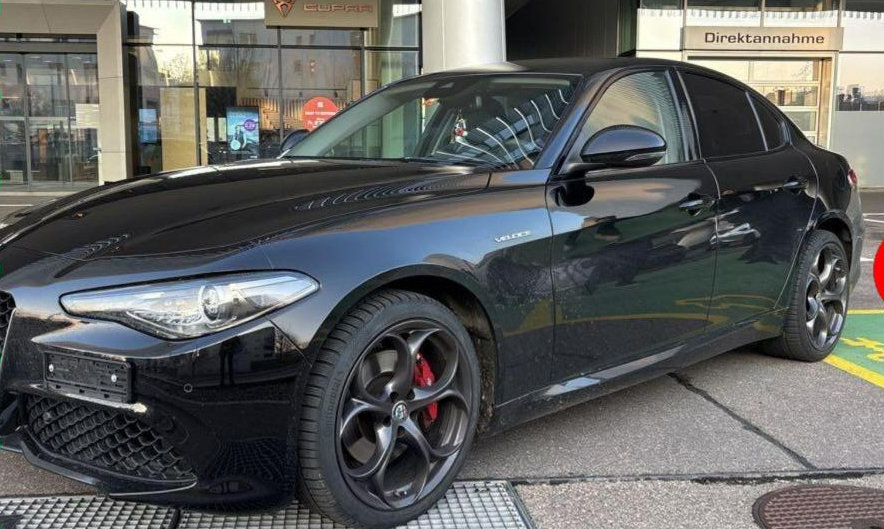 ALFA ROMEO Giulia 2.0 Q4 Veloce, Benzin, Occasion / Gebraucht, Automat