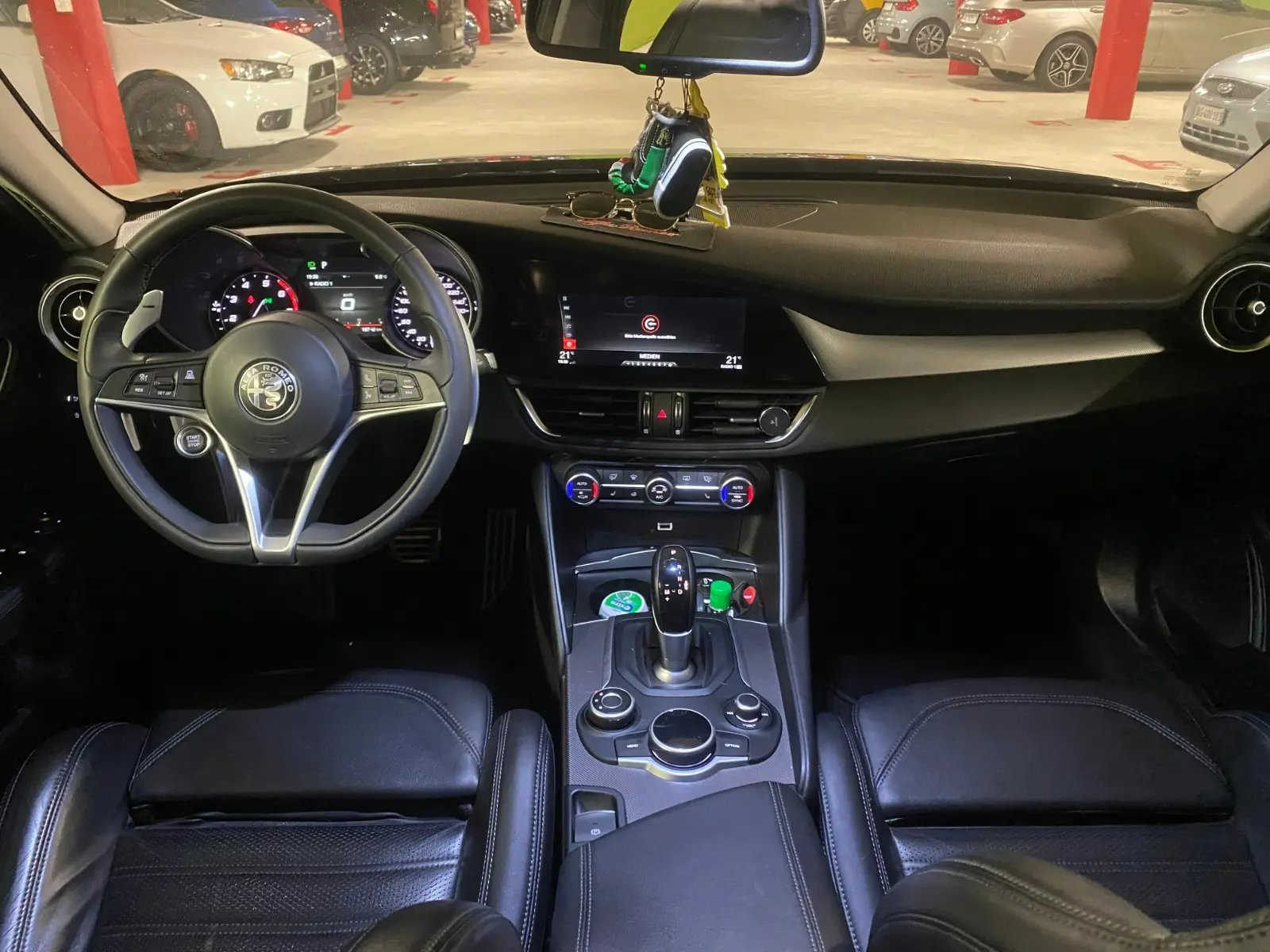 ALFA ROMEO Giulia 2.0 Q4 Veloce, Benzin, Occasion / Gebraucht, Automat - 6