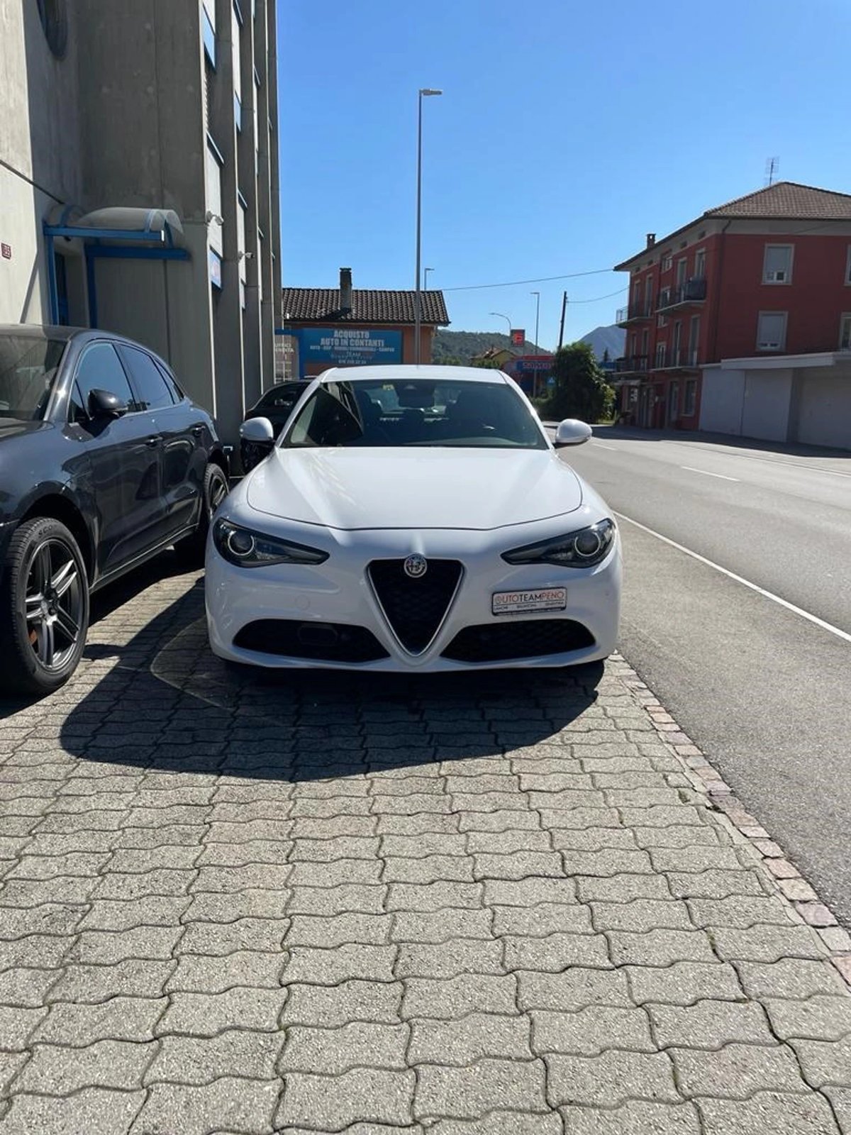 ALFA ROMEO Giulia 2.2 JTDM Super Automatic, Diesel, Occasion / Gebraucht, Automatik - 2