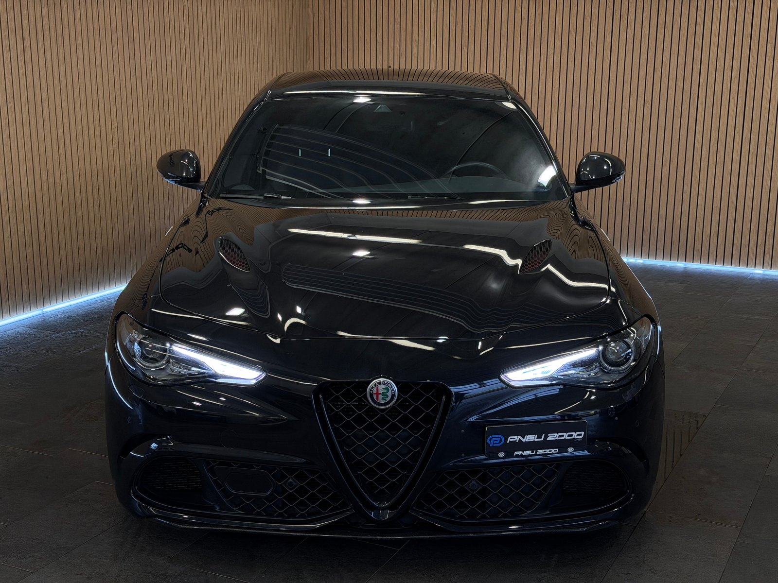 ALFA ROMEO Giulia 2.9 V6 Quadrifoglio Automatic, Petrol, Second hand / Used, Automatic - 2