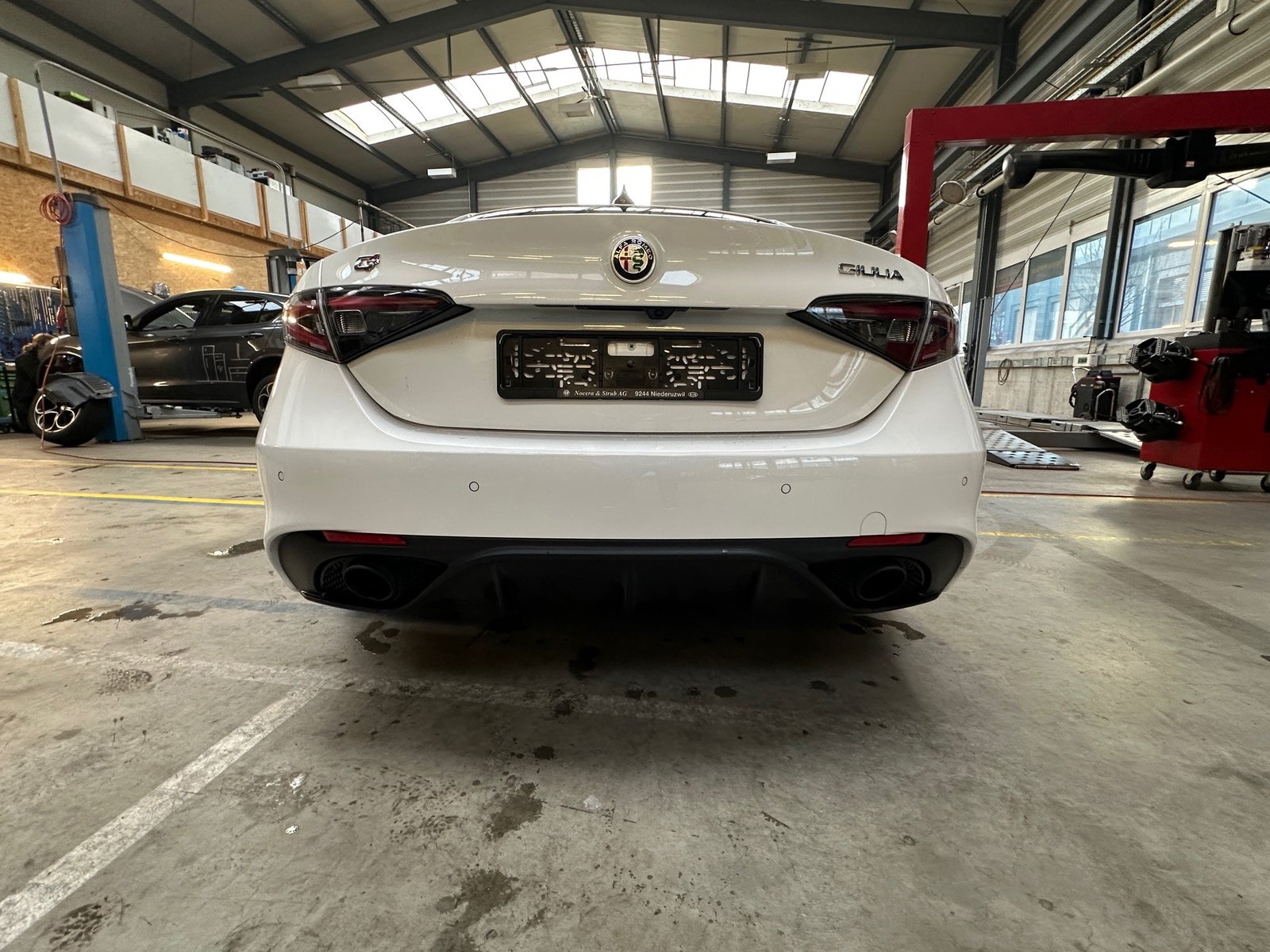ALFA ROMEO Giulia 2.0 Veloce Pack Premium Q4 AT8, Benzin, Occasion / Gebraucht, Automatik - 7