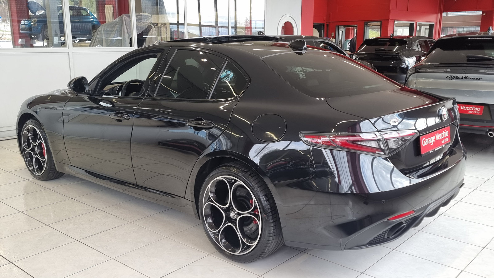 ALFA ROMEO Giulia 2.0 Q4 Competizione Sky, Essence, Occasion / Utilisé, Automatique - 4