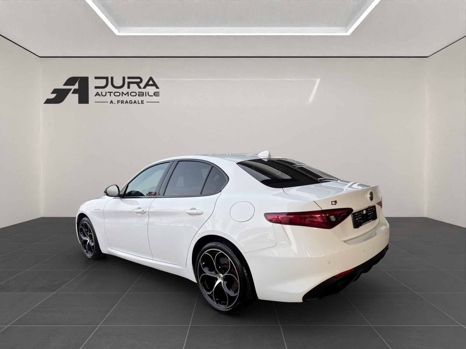 ALFA ROMEO Giulia 2.0 Q4 Veloce, Essence, Occasion / Utilisé, Automatique - 5