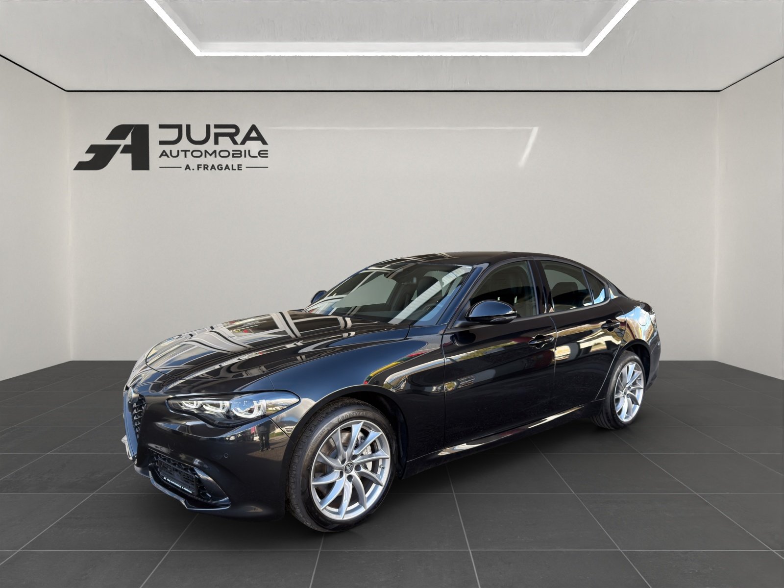 ALFA ROMEO Giulia 2.0 Q4 Sprint Edition, Benzin, Occasion / Gebraucht, Automatik - 2