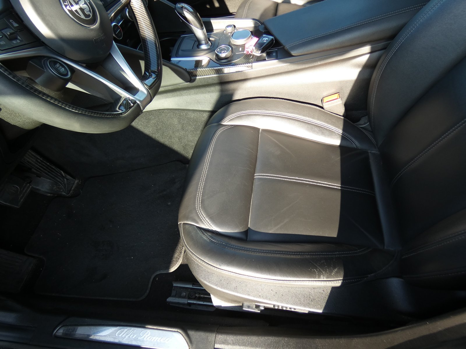 ALFA ROMEO Giulia 2.0 Super Automatic, Petrol, Second hand / Used, Automatic - 7