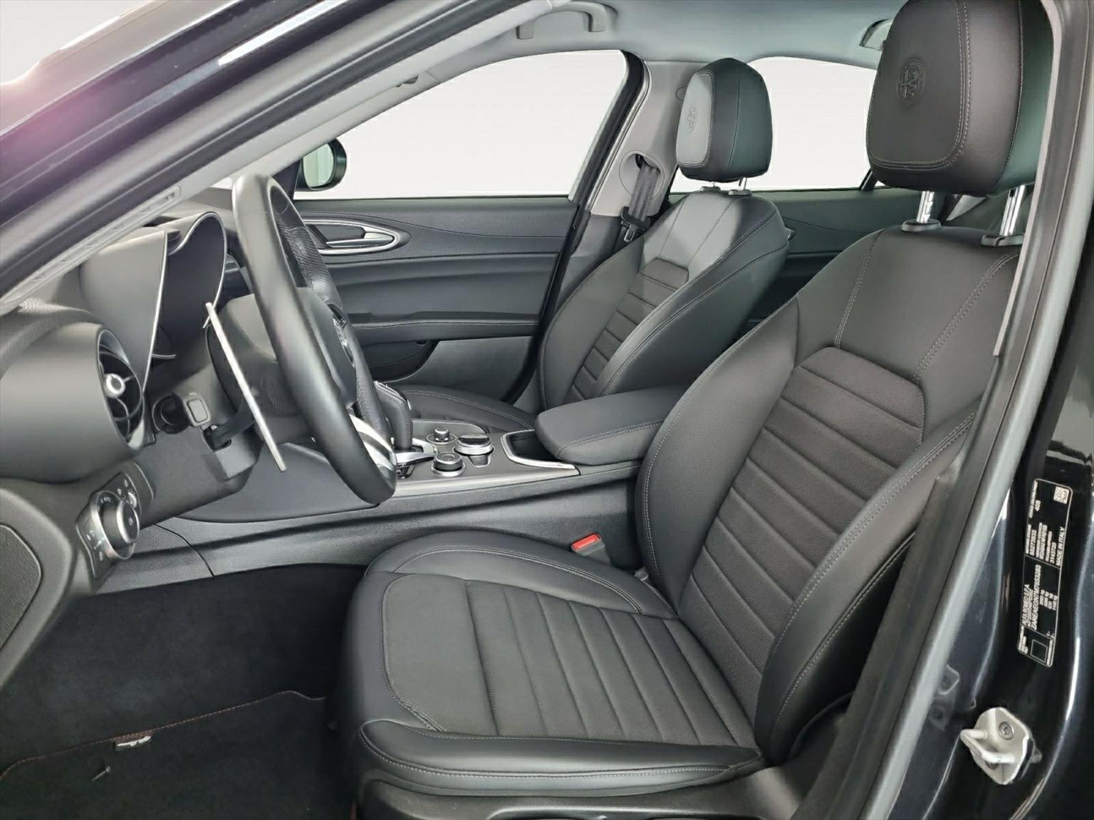 ALFA ROMEO Giulia 2.0 Super Automatic, Benzin, Occasion / Gebraucht, Automatik - 5