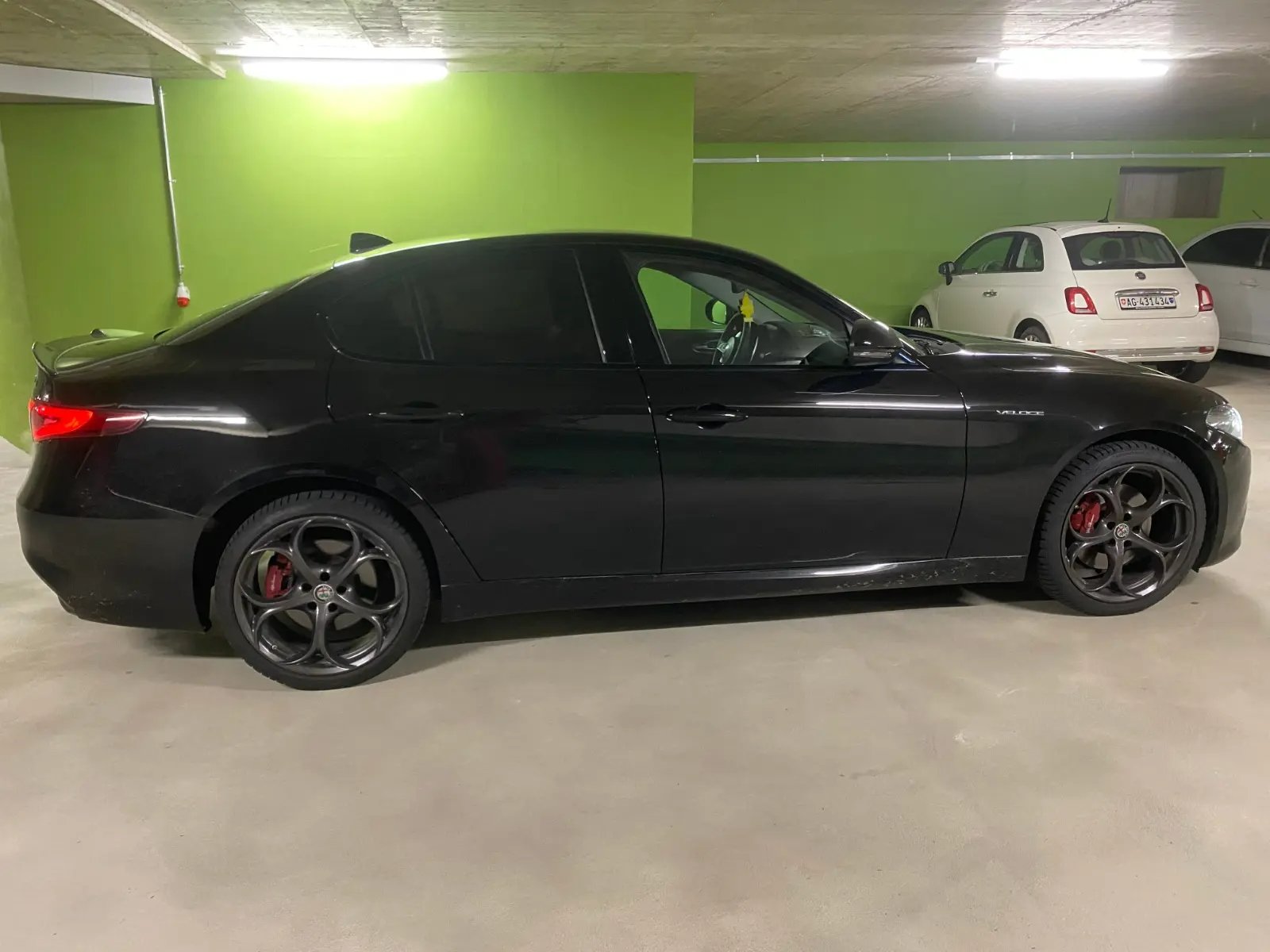 ALFA ROMEO Giulia 2.0 Q4 Veloce, Petrol, Second hand / Used, Automatic - 2