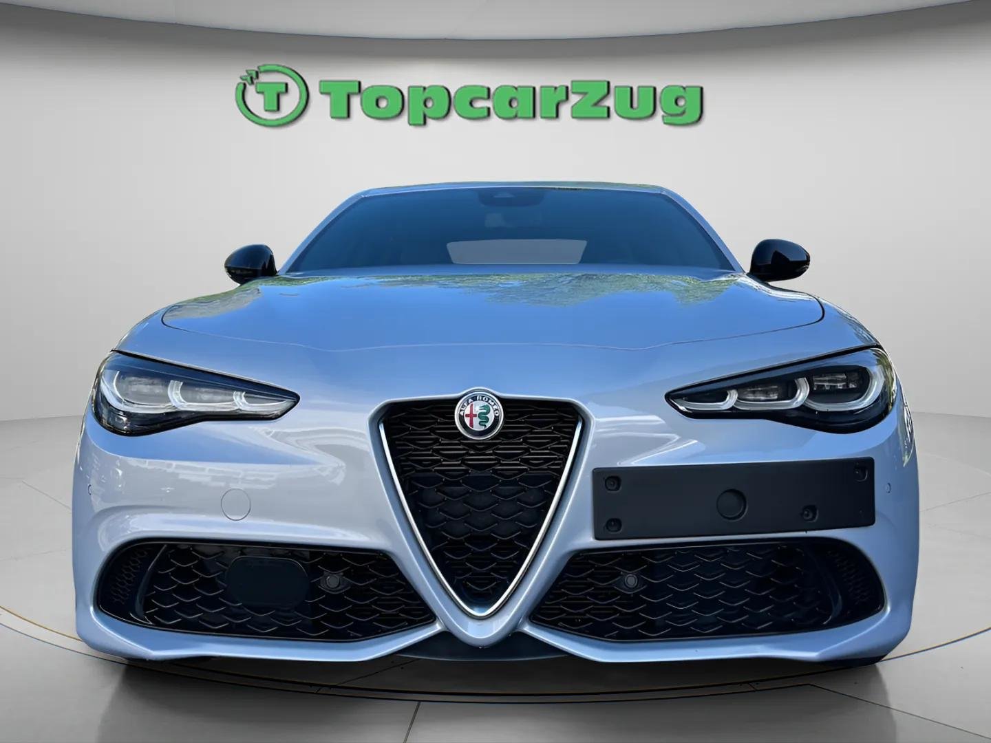 ALFA ROMEO Giulia 2.0 Ti Q4 AT8, Essence, Occasion / Utilisé, Automatique - 2