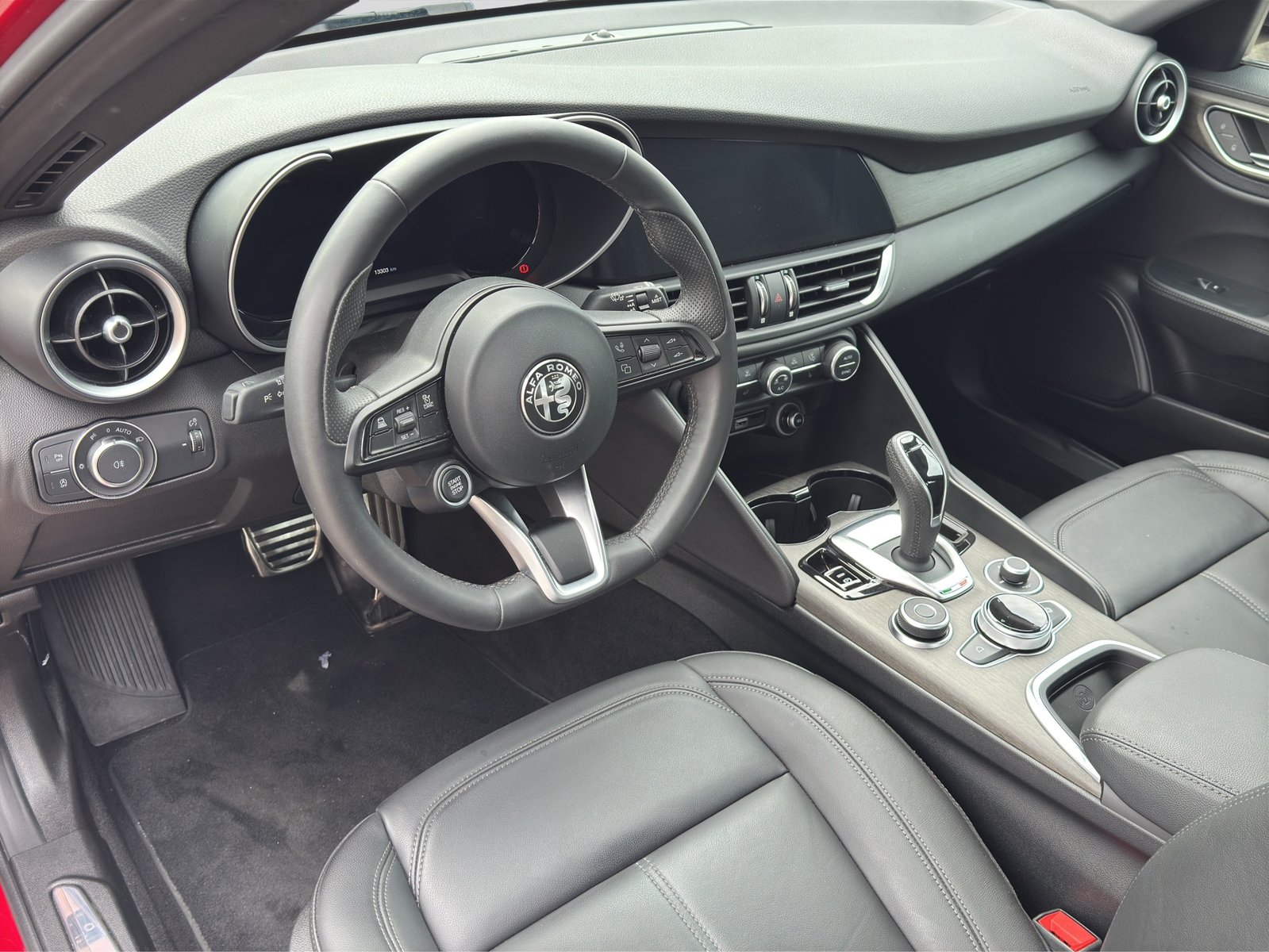 ALFA ROMEO Giulia 2.0 Ti Q4, Petrol, Second hand / Used, Automatic - 7