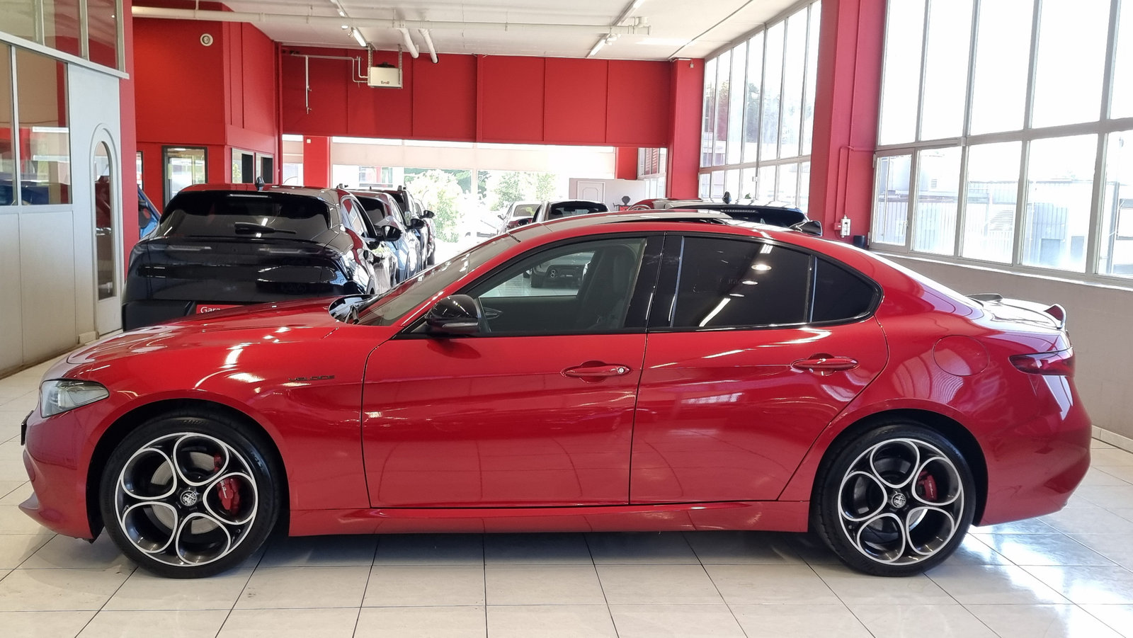ALFA ROMEO Giulia 2.0 Q4 Veloce Premium Sky, Benzin, Occasion / Gebraucht, Automatik - 3