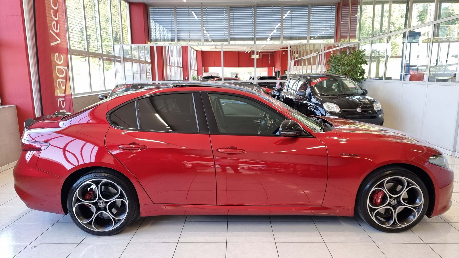 ALFA ROMEO Giulia 2.0 Q4 Veloce Premium Sky, Benzin, Occasion / Gebraucht, Automatik - 6
