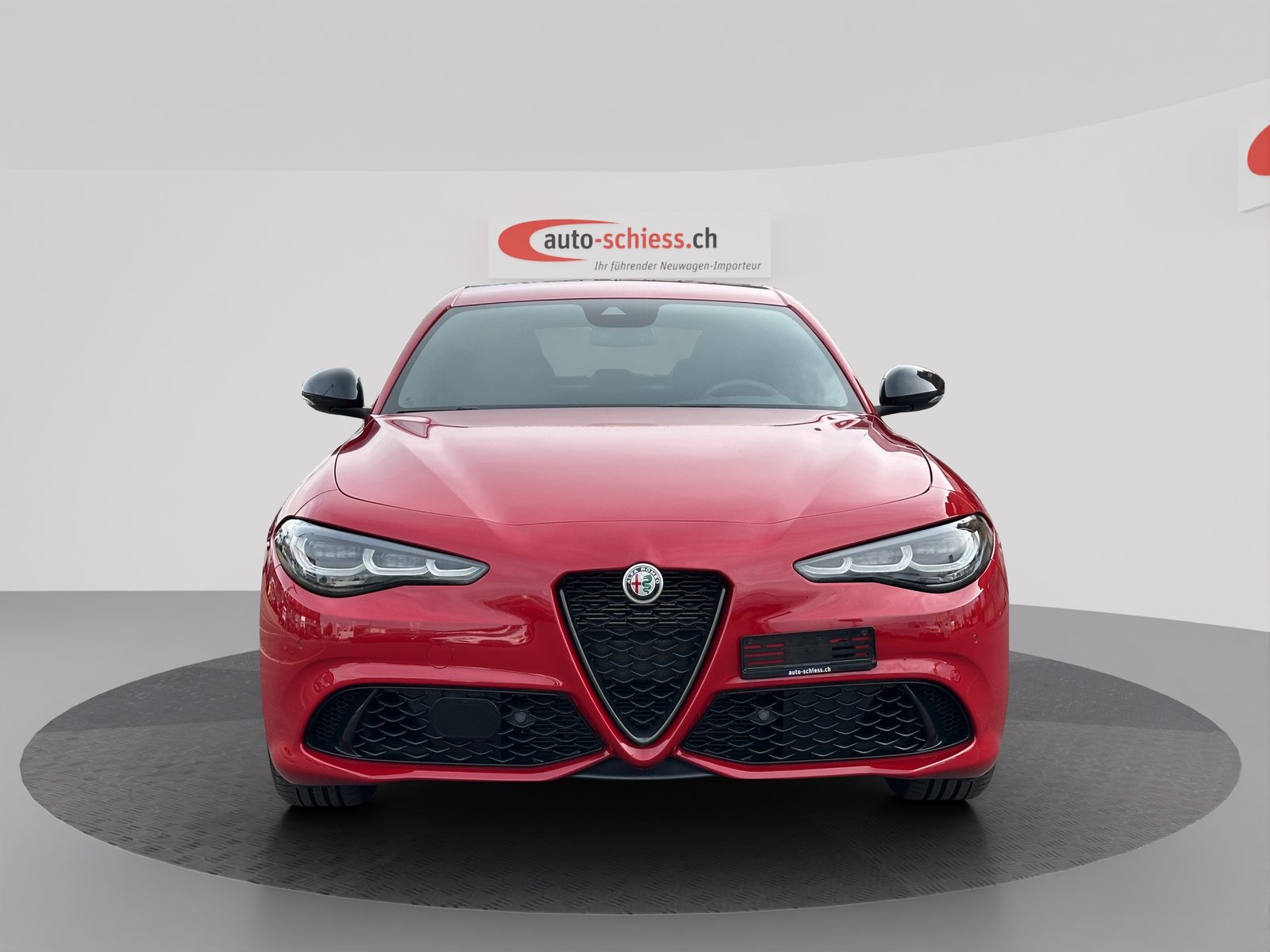 ALFA ROMEO Giulia 2.0 Competizione Q4 AT8, Essence, Occasion / Utilisé, Automatique - 2