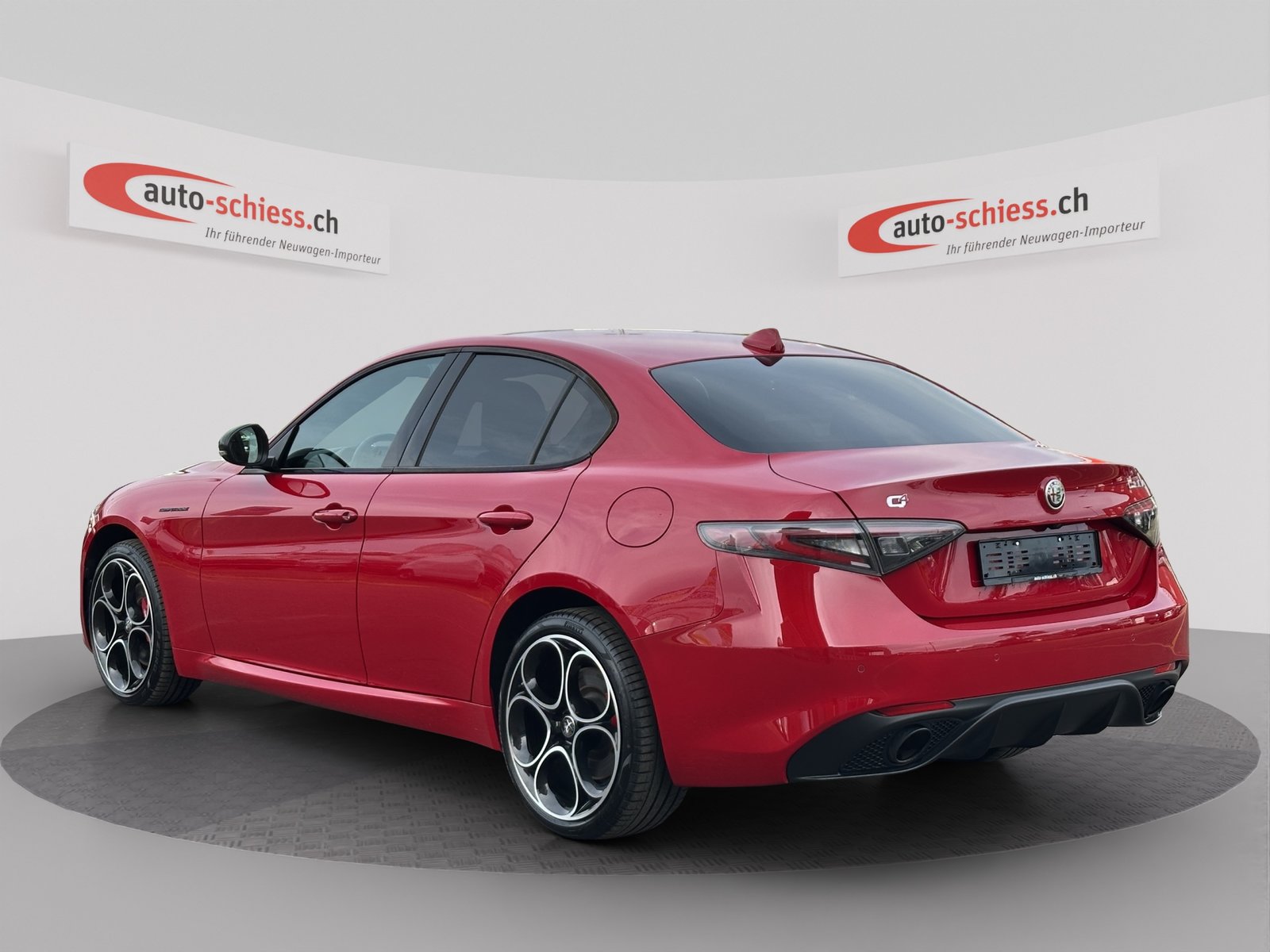 ALFA ROMEO Giulia 2.0 Competizione Q4 AT8, Essence, Occasion / Utilisé, Automatique - 3