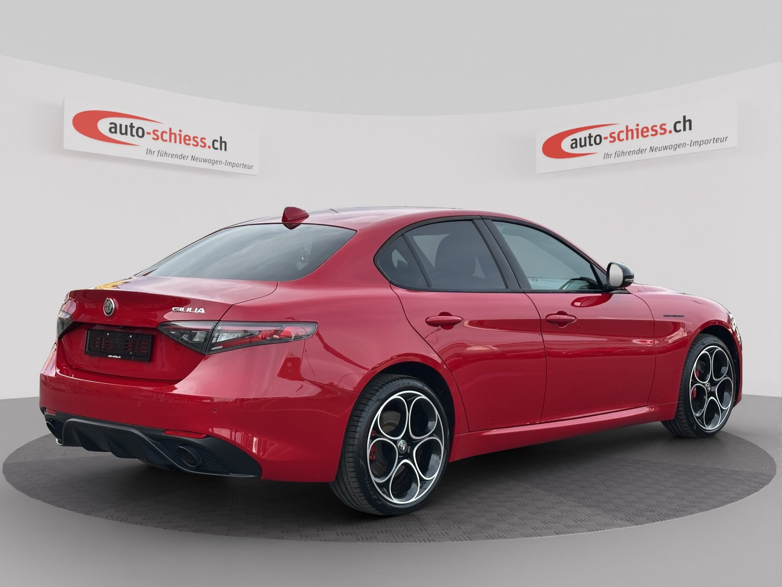 ALFA ROMEO Giulia 2.0 Competizione Q4 AT8, Essence, Occasion / Utilisé, Automatique - 5