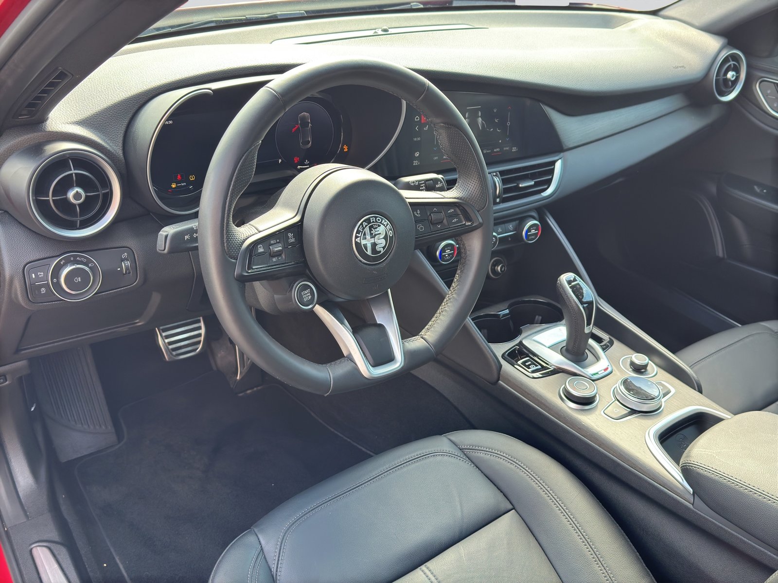 ALFA ROMEO Giulia 2.0 Ti Q4 AT8, Benzina, Occasioni / Usate, Automatico - 7