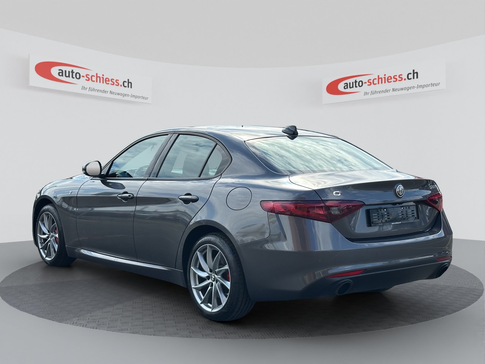 ALFA ROMEO Giulia 2.0 Ti Q4, Benzina, Occasioni / Usate, Automatico - 3