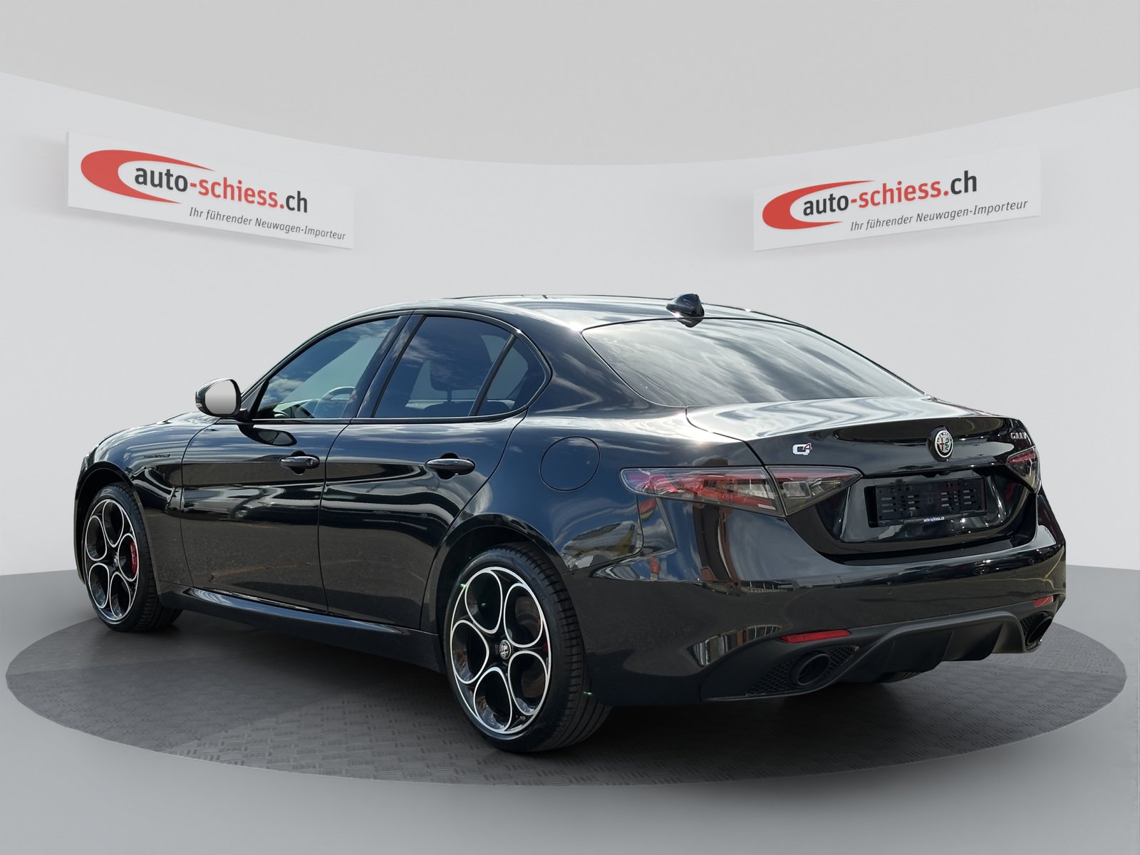 ALFA ROMEO Giulia 2.0 Competizione Q4 AT8, Benzina, Occasioni / Usate, Automatico - 3