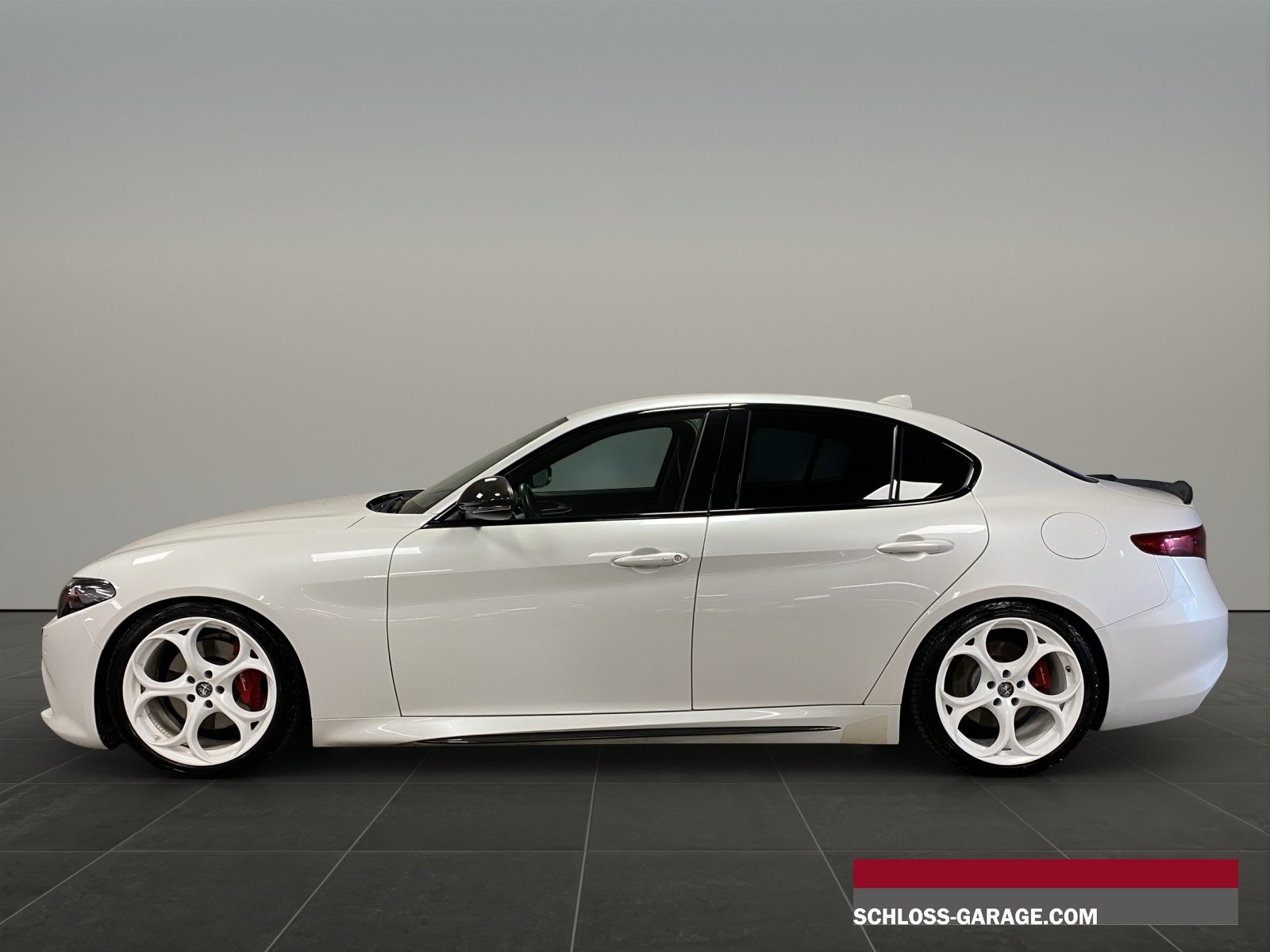 ALFA ROMEO Giulia 2.0 MA 280 AT Q4 Ve, Essence, Occasion / Utilisé, Automatique - 3