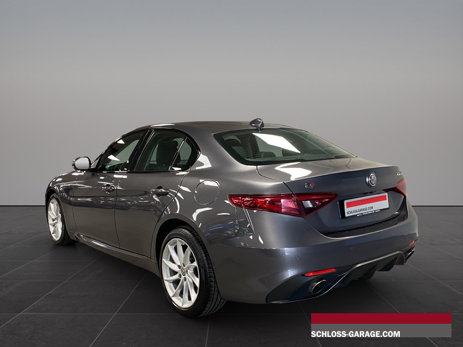 ALFA ROMEO Giulia 2.0 MA 280 AT Q4 Ve, Essence, Occasion / Utilisé, Automatique - 4