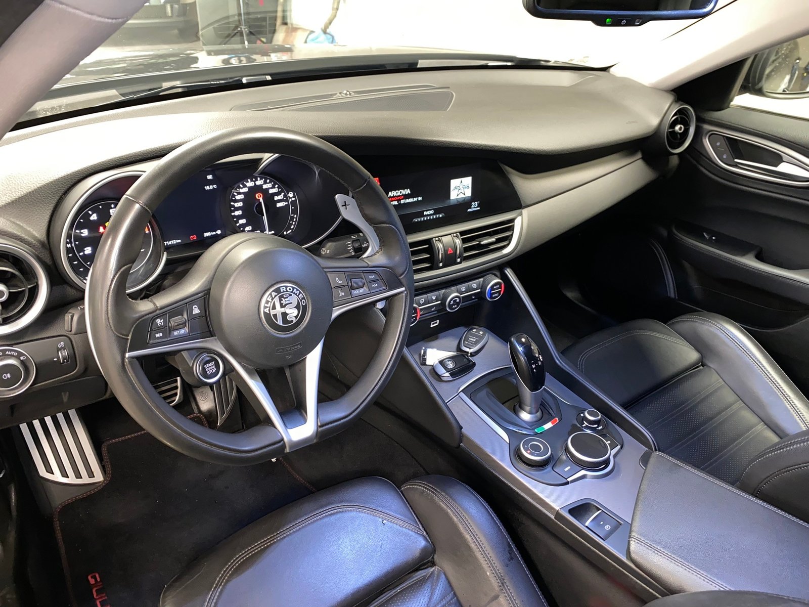 ALFA ROMEO Giulia 2.0 MA 280 AT Q4 Ve, Benzin, Occasion / Gebraucht, Automatik - 3