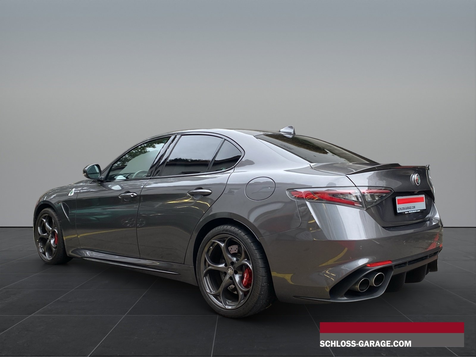 ALFA ROMEO Giulia 2.9 V6 Biturbo Quad, Petrol, Second hand / Used, Automatic - 3