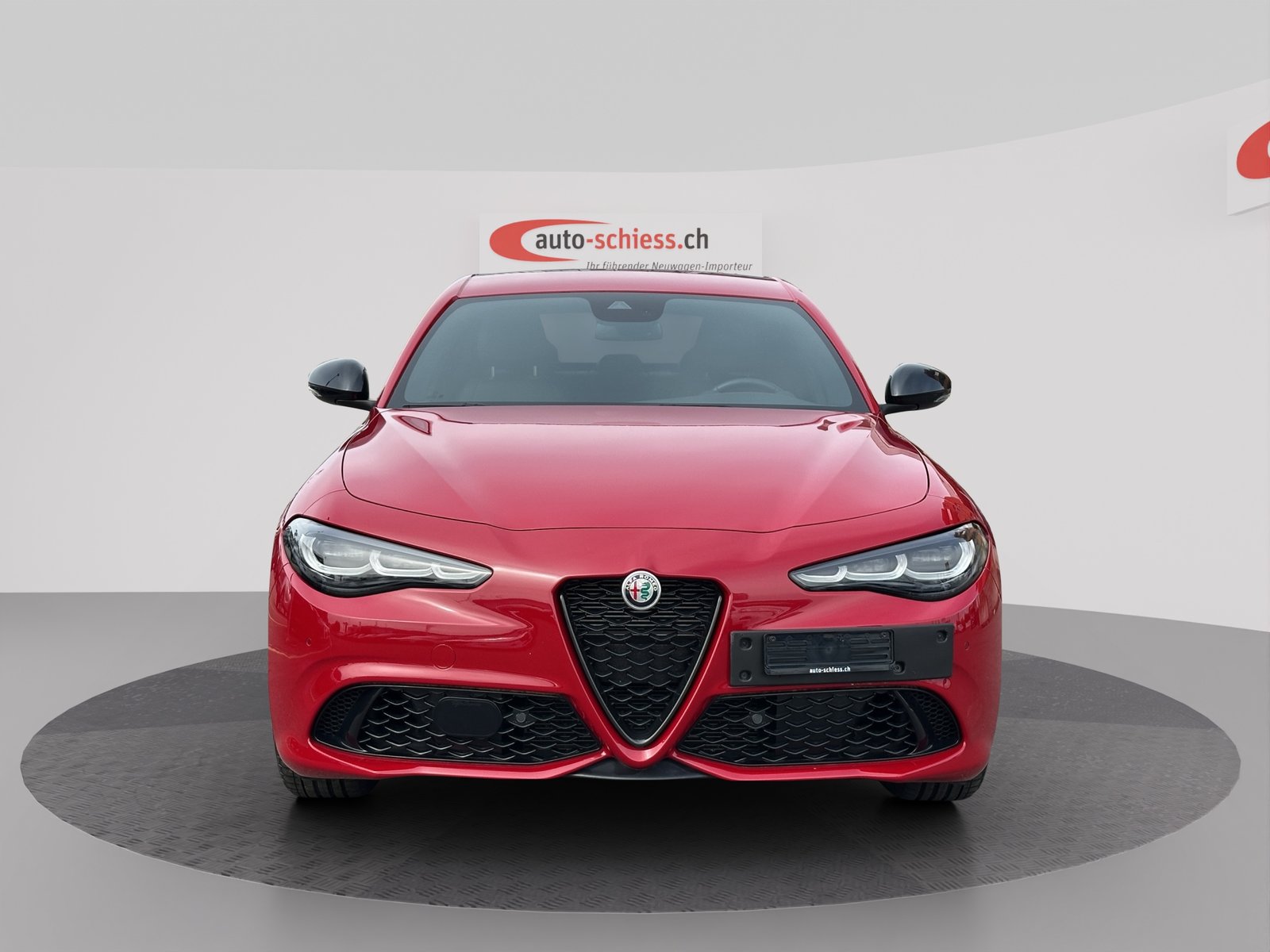 ALFA ROMEO Giulia 2.0 Competizione Q4 AT8, Essence, Occasion / Utilisé, Automatique - 2