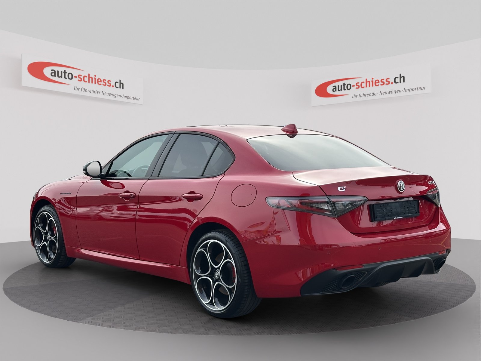 ALFA ROMEO Giulia 2.0 Competizione Q4 AT8, Essence, Occasion / Utilisé, Automatique - 3