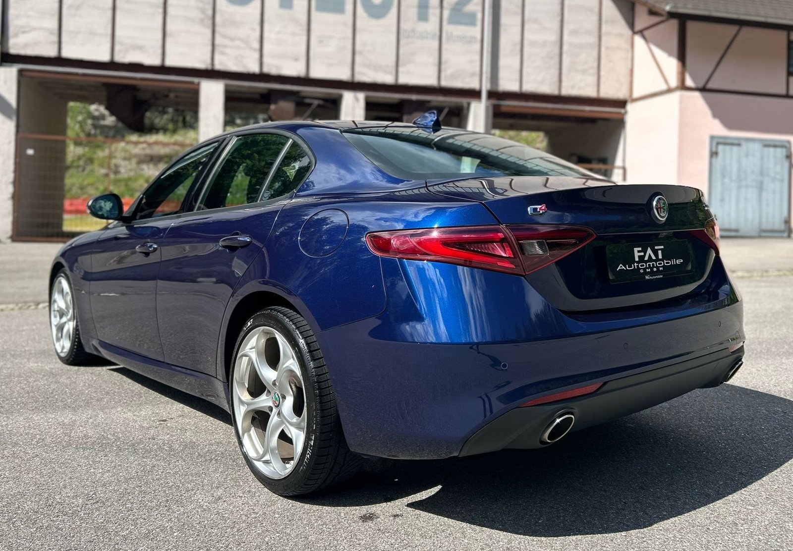 ALFA ROMEO Giulia 2.2 JTDM Business Automatic Q4, Diesel, Second hand / Used, Automatic - 3