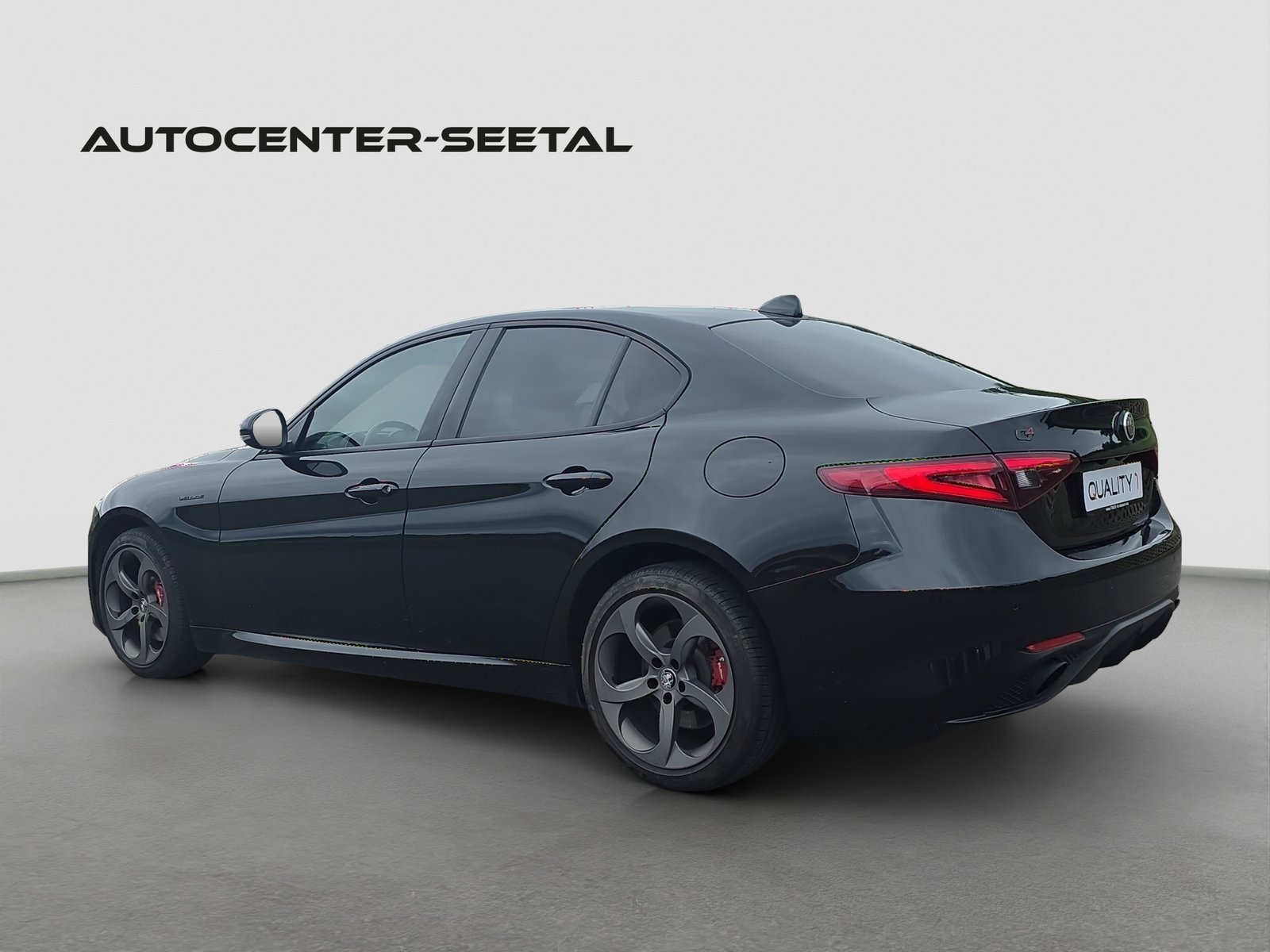 ALFA ROMEO Giulia 2.0 Veloce Q4 Automatic, Benzina, Occasioni / Usate, Automatico - 3