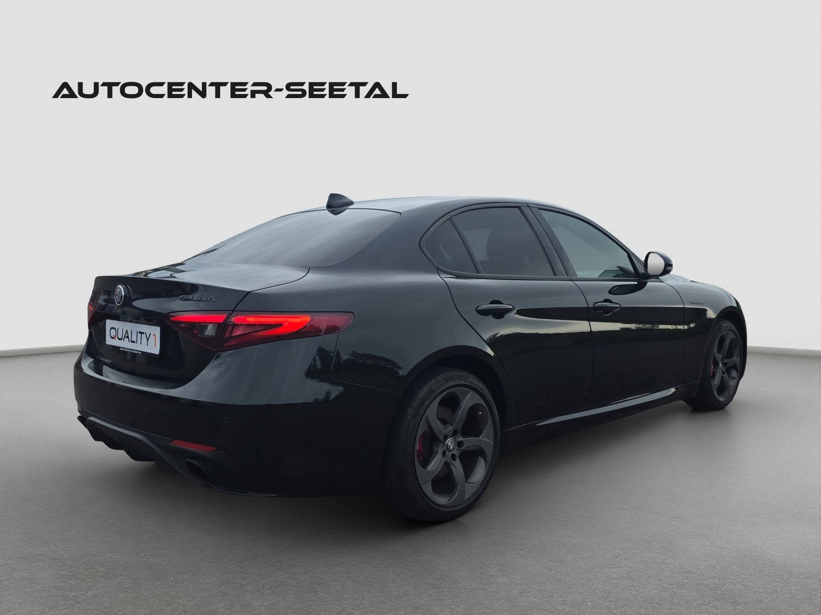 ALFA ROMEO Giulia 2.0 Veloce Q4 Automatic, Benzina, Occasioni / Usate, Automatico - 7