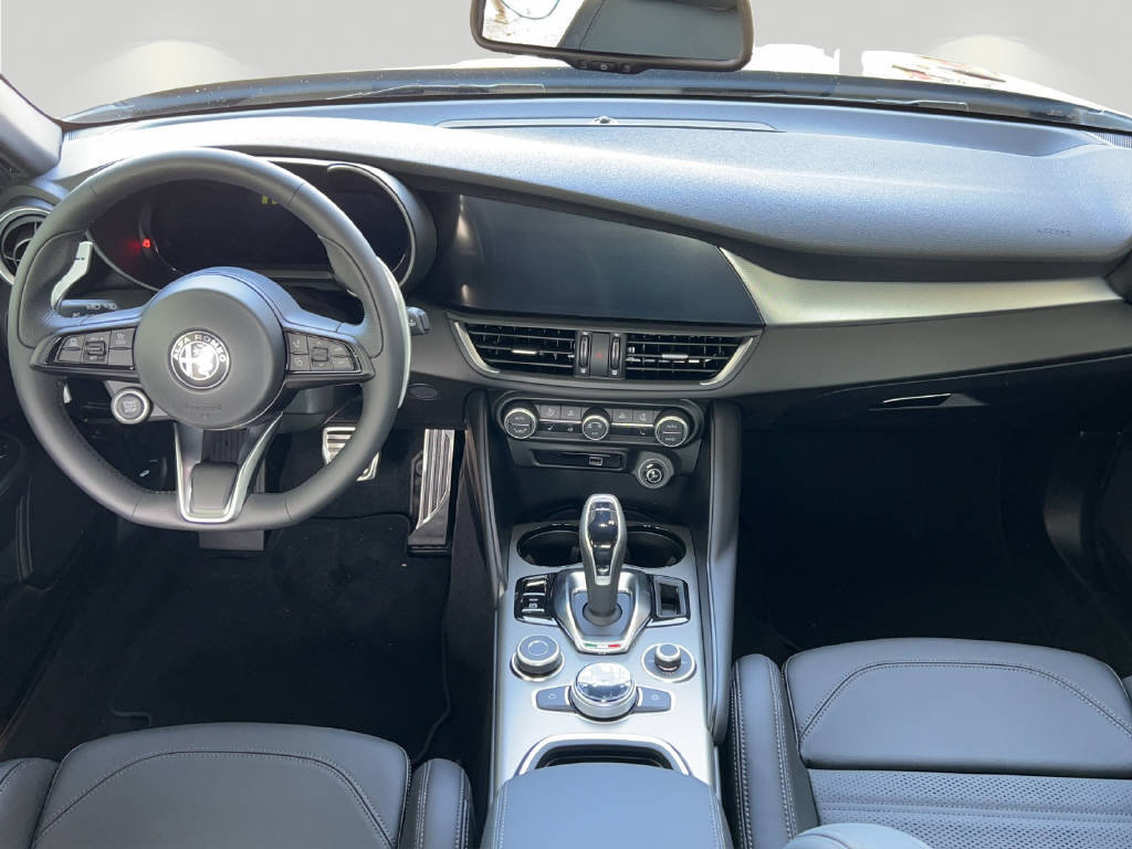 ALFA ROMEO Giulia 2.0 Q4 Sprint Edition, Benzin, Occasion / Gebraucht, Automatik - 7