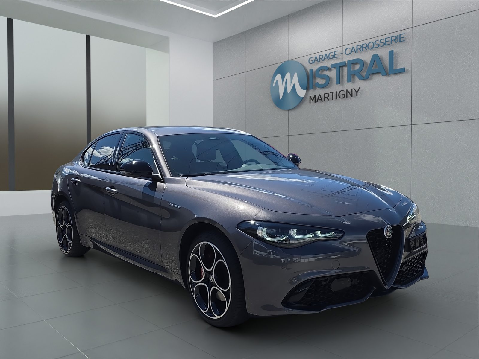 ALFA ROMEO Giulia 2.0 Q4 Veloce, Petrol, Second hand / Used, Automatic - 7