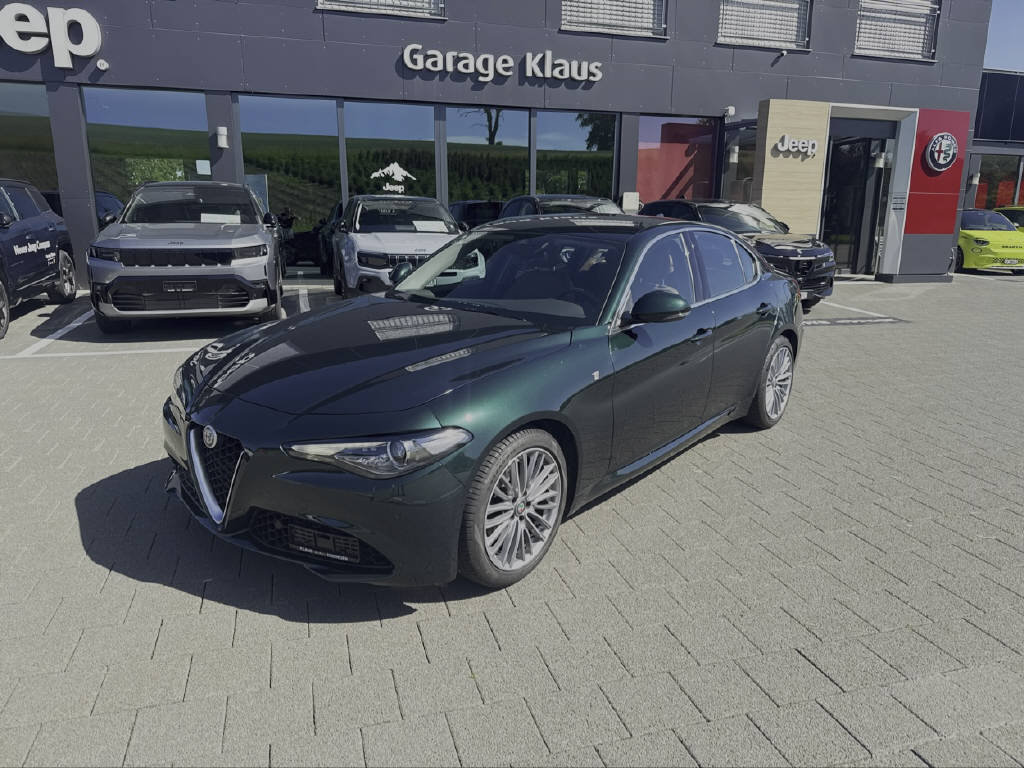 ALFA ROMEO Giulia 2.0 TI, Petrol, Second hand / Used, Automatic - 2