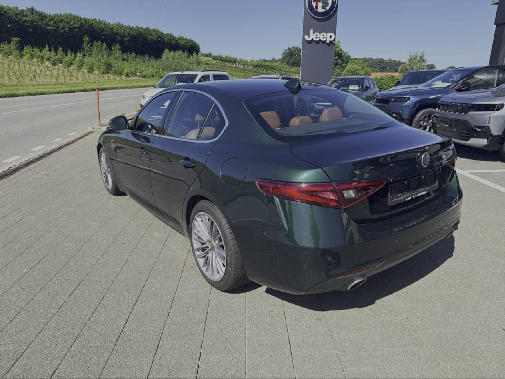 ALFA ROMEO Giulia 2.0 TI, Petrol, Second hand / Used, Automatic - 5