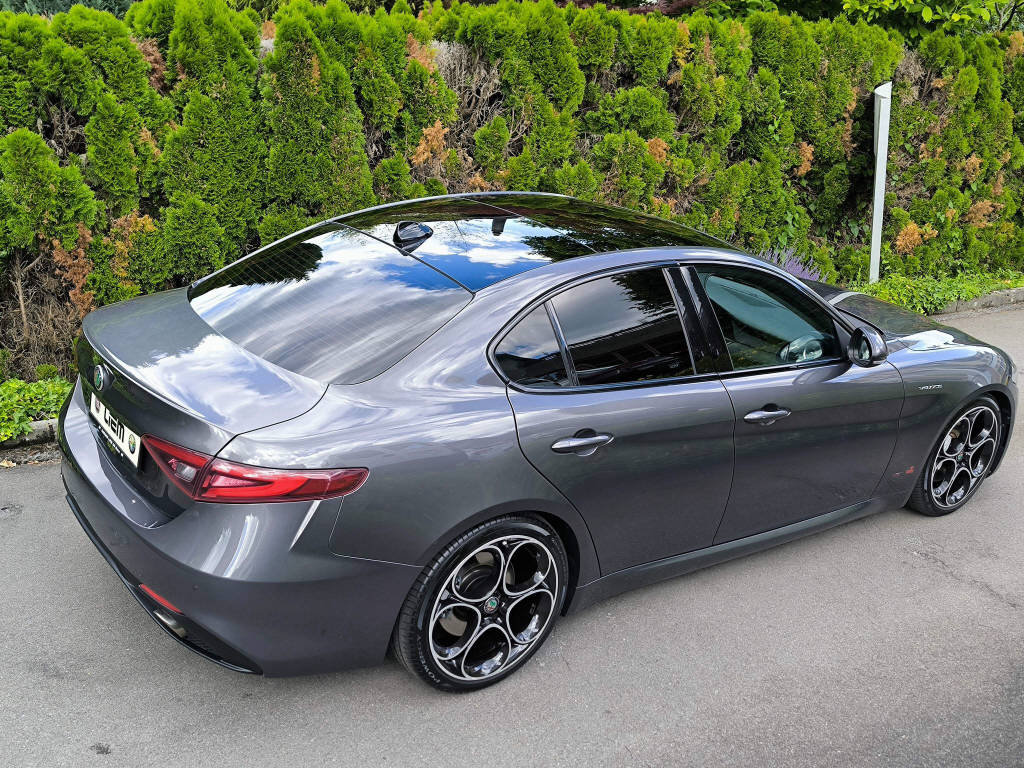 ALFA ROMEO Giulia 2.0 Q4 Veloce, Petrol, Second hand / Used, Automatic - 2