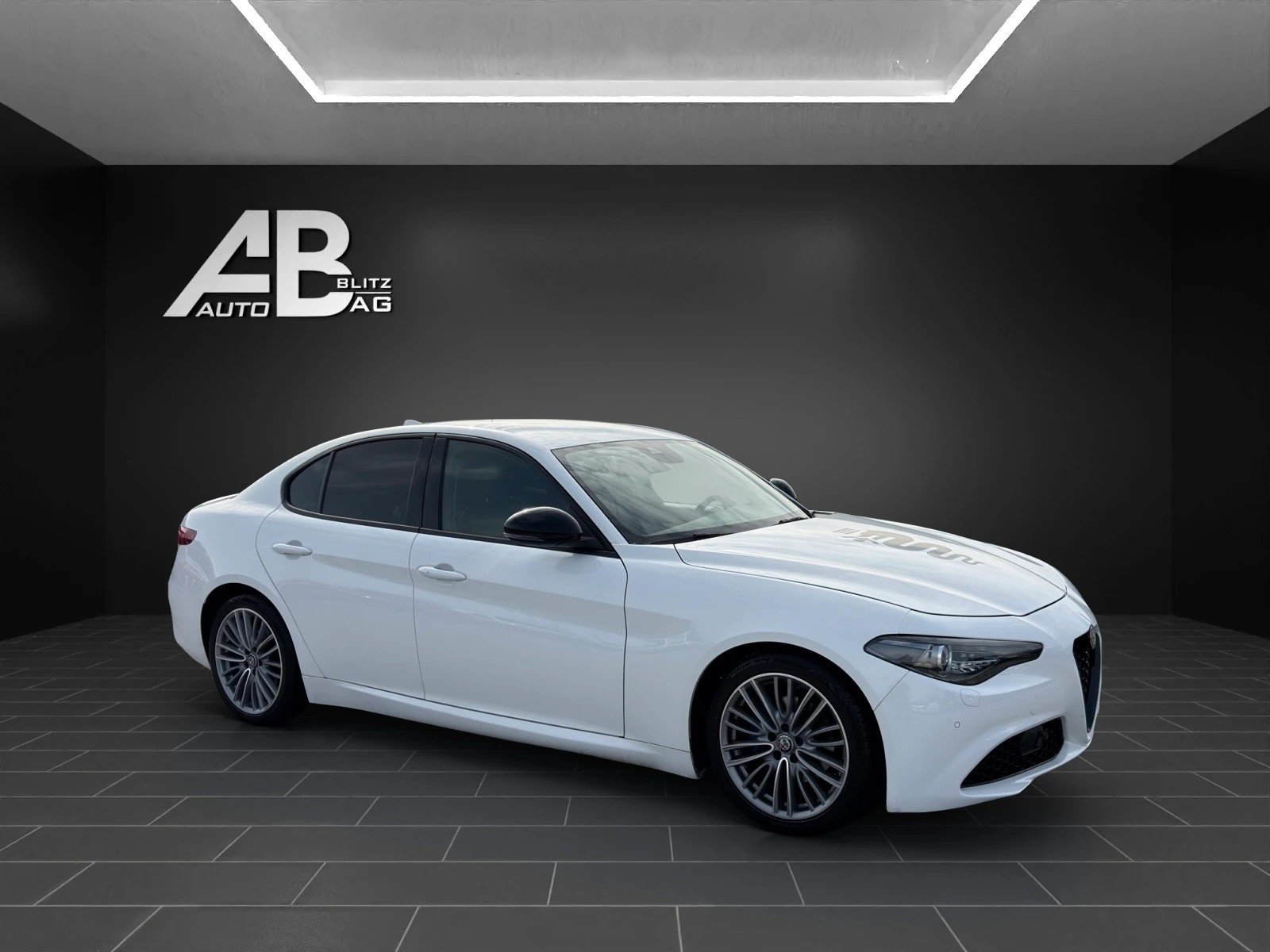 ALFA ROMEO Giulia 2.2 JTDM Super Automatic, Diesel, Occasion / Gebraucht, Automatik - 6