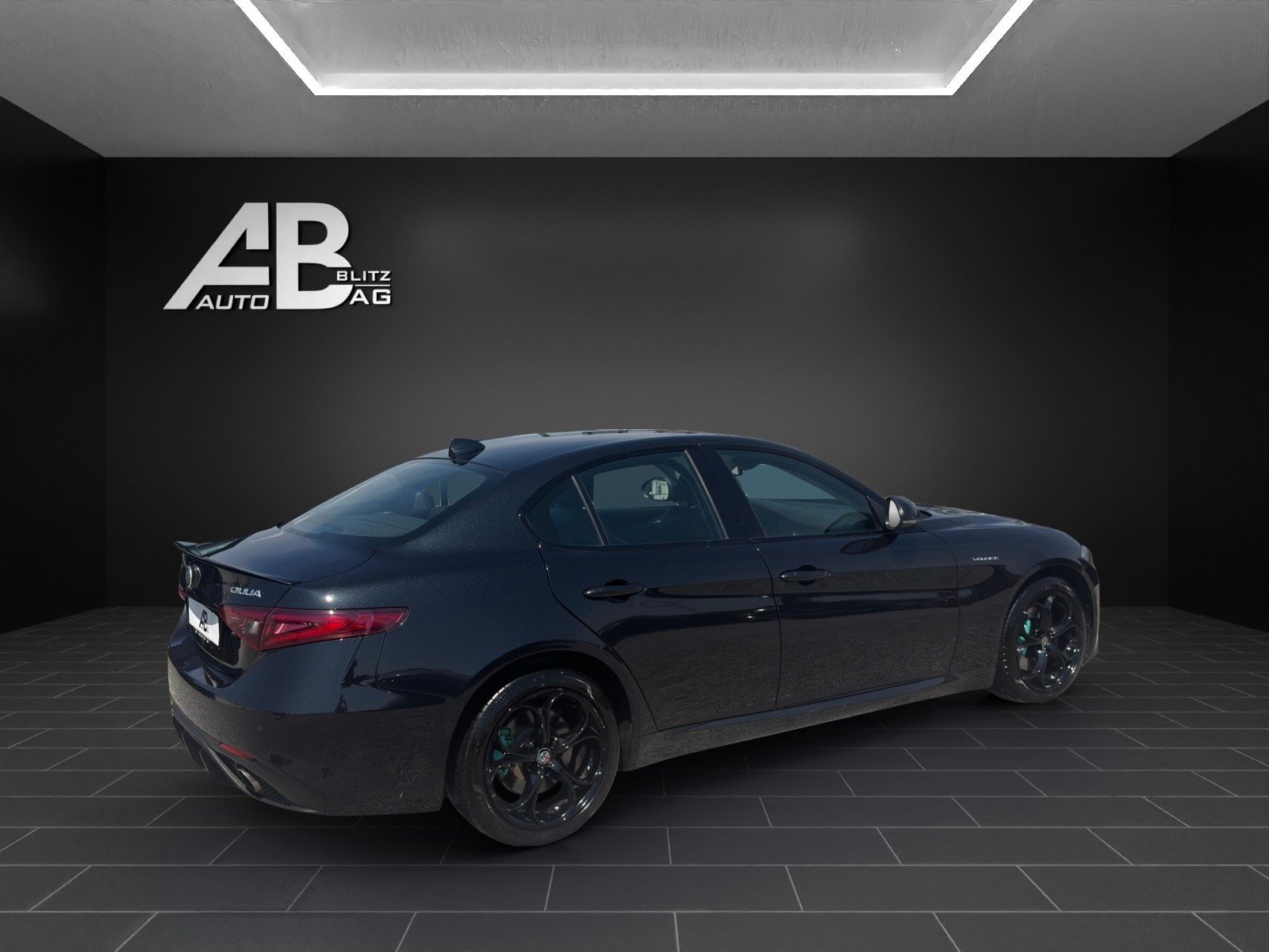 ALFA ROMEO Giulia 2.0 Veloce Q4 Automatic mit 280 PS * Ragaz, Benzin, Occasion / Gebraucht, Automatik - 5