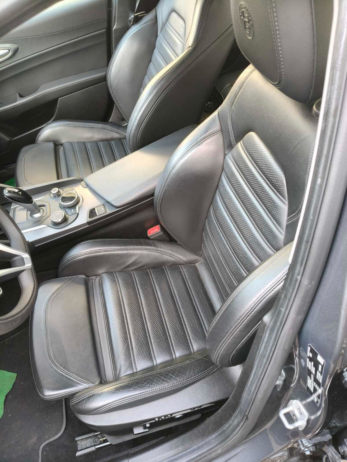 ALFA ROMEO Giulia 2.2 JTDM Veloce Q4 Automatic, Diesel, Occasioni / Usate, Automatico - 4