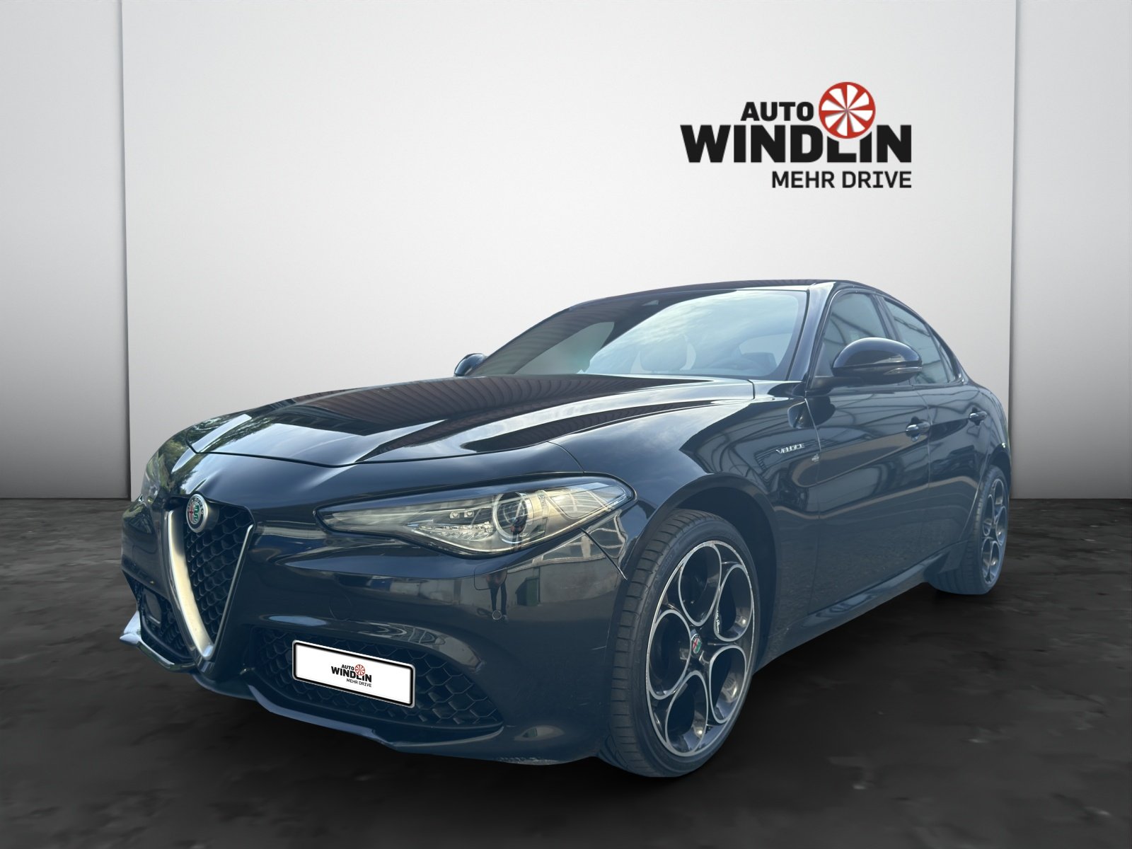 ALFA ROMEO Giulia 2.0 Q4 Veloce, Essence, Occasion / Utilisé, Automatique - 2