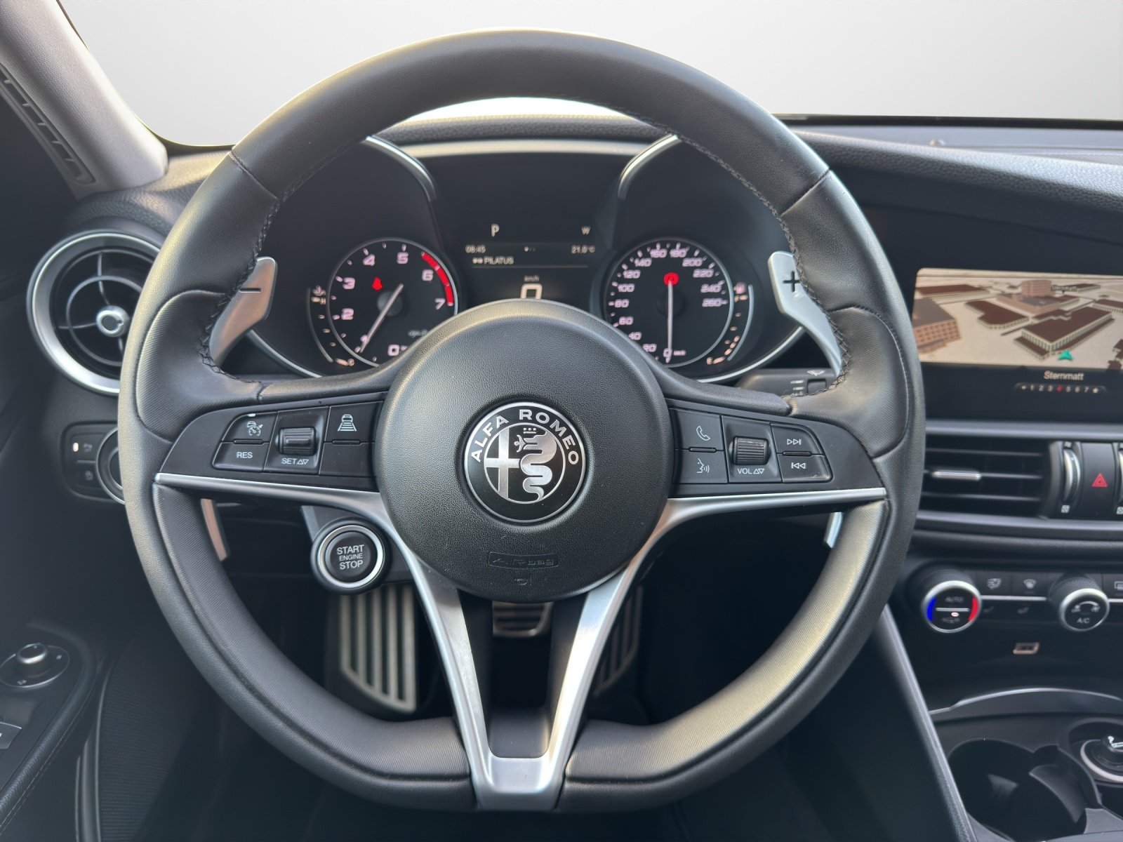 ALFA ROMEO Giulia 2.0 Q4 Veloce, Essence, Occasion / Utilisé, Automatique - 7
