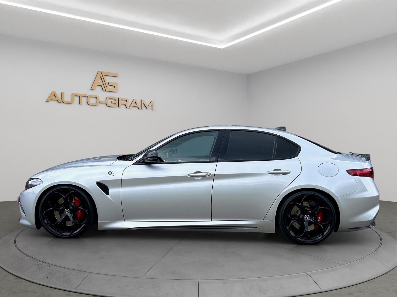 ALFA ROMEO Giulia 2.9 V6 Quadrifoglio Automatic, Petrol, Second hand / Used, Automatic - 2